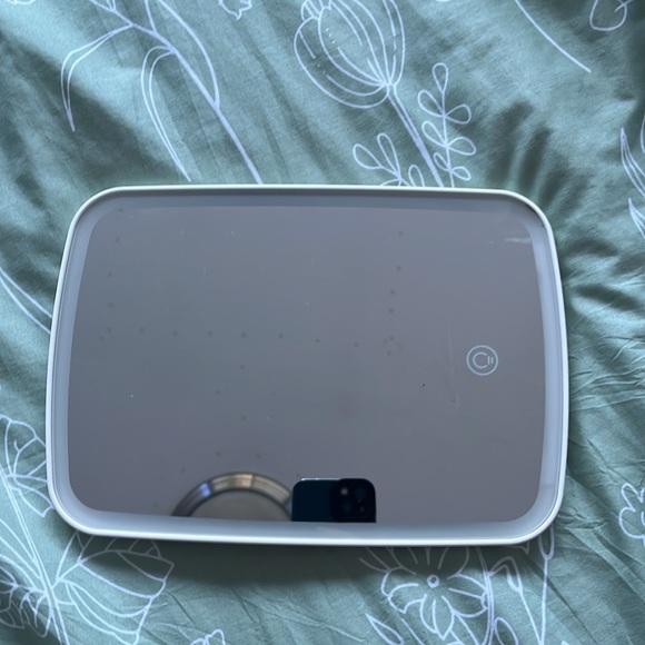 Led Mirror - Picture 2 of 5